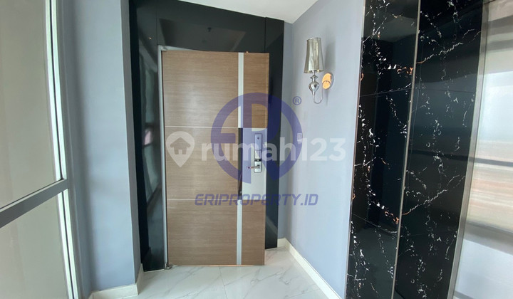 2 BR Infinity Kemang Village - 113 Sqm, Private Lift, Pet Friendly 3,1 M 2