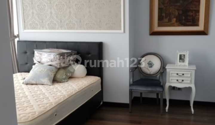 3 BR Bloomington Kemang Village - 221 Sqm, Private Lift $ 3,100