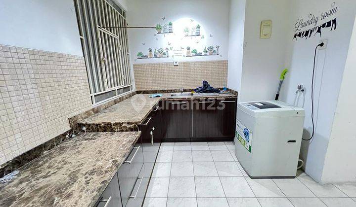 Termurah Semi Furnished 2 BR Private Lift Low Floor Good View 6