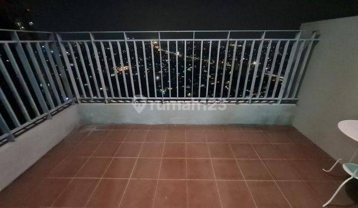 2 BR Balcony Cosmo Kemang Village High Floor 6