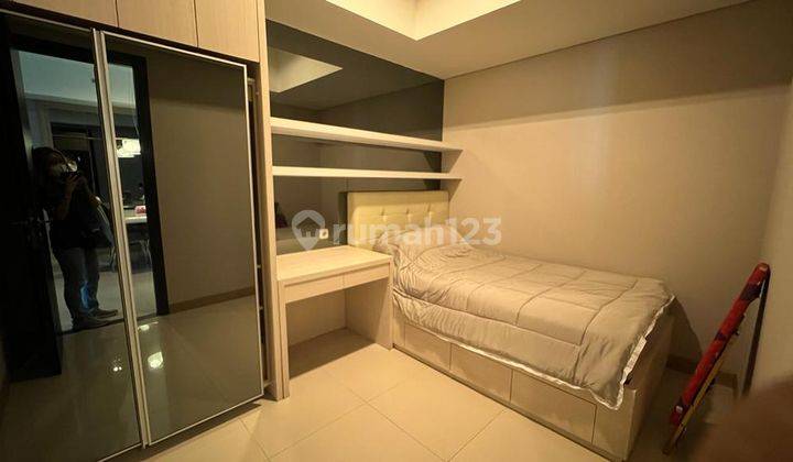 2 BR Balcony Intercon Kemang Village High Floor 5