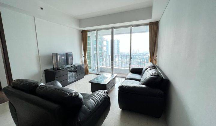 Sewa Murah 3 BR Semi Furnished Cosmo Kemang Village 5