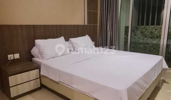 Studio Intercon Kemang Village - 43 Sqm, Balcony 10 Million