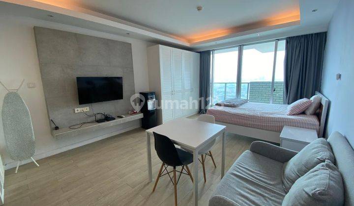 Intercon Studio + Balcony Kemang Village 1