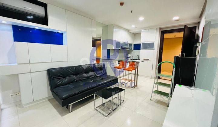 Studio Kemang Mansion 62 m² Tower North + Balcony 2