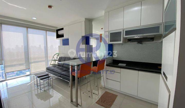 Studio Kemang Mansion 62 m² Tower North + Balcony 1