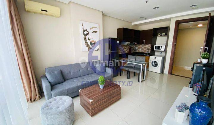 Studio Kemang Mansion + Balcony 2