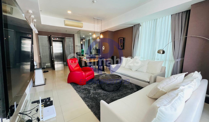 2 Bedroom + Balcony Private Lift Kemang Village Ritz 1