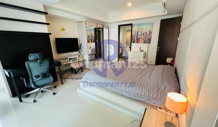 2 BR Intercon Kemang Village - 95 Sqm, Balcony 18 Million 2