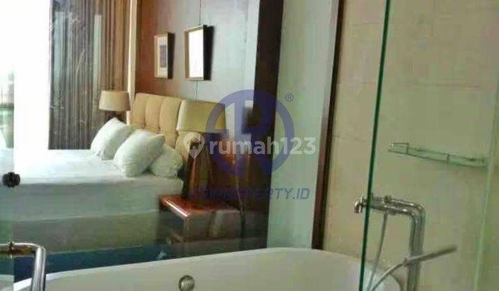 Best Price 2 BR Private Lift Kemang Village Tower Ritz + Balcony 2