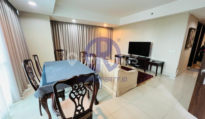 Pet Friendly 2 Bedroom + Balcony Private Lift Kemang Village 2