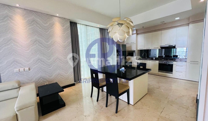 3 BR Ritz Kemang Village - 165 Sqm, Private Lift $ 2,200