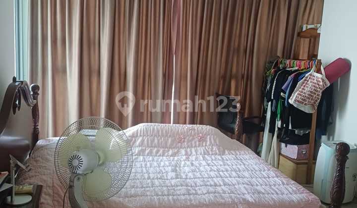 2 BR Intercon Kemang Village - 95 Sqm, High Floor Rp. 2 Billion 1