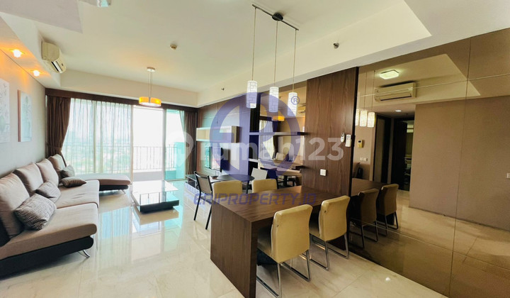 Cosmo 2 Bedroom Balcony + 1 maid room Kemang Village  2