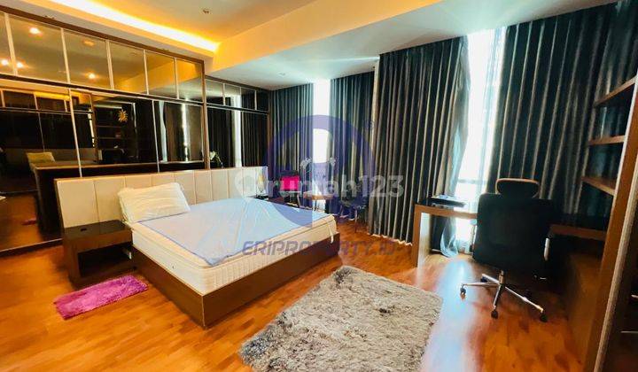 2 BR Tiffany Private Lift Kemang Village 2300 1