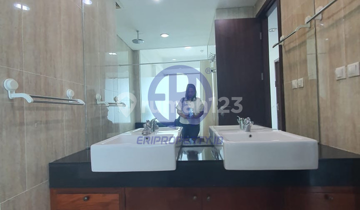 2 BR Semi-Furnished Private Lift - Tiffany Tower Kemang Village 2