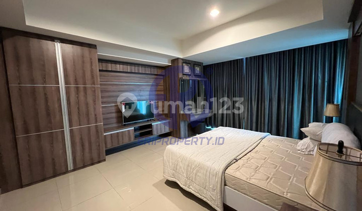 2 BR Intercon Kemang Village - 95 Sqm, Balcony 18 Million 2