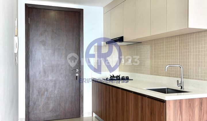 Studio Intercon Kemang Village - 38 sqm, Low Floor Semi Furnished 1.25 M