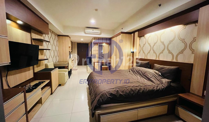 Studio Intercon Kemang Village - 43 Sqm, Balcony 10 Million 1