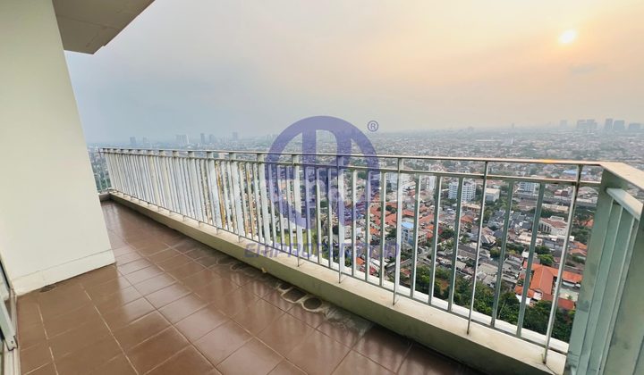 4 BR Penthouse Empire Kemang Village - 237 Sqm 5,7 Miliar, Refund Uang Sewa 4 BR Penthouse Empire Kemang Village - 237 Sqm 5,7 Miliar, Refund Uang Sewa