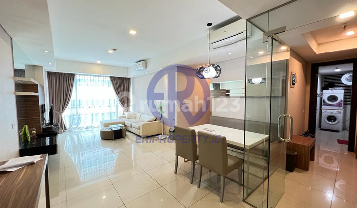 2 bedrooms + 1 maid room Kemang Village Tower Empire