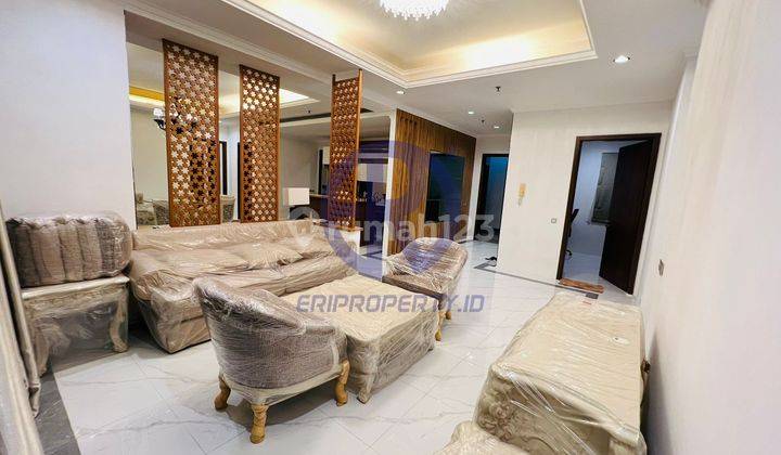 Penthouse Empire 4 BR Kemang Village + Balcony Usd 2600 1