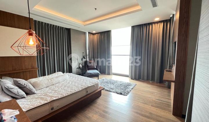 4 BR Bloomington 249 Sqm Type 02 Kemang Village $3600 High Floor 2