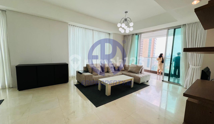 Tiffany 3 Bedroom Private Lift 165 sqm Kemang Village $2000 2