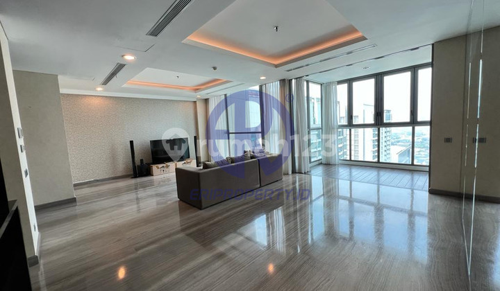 3 BR Bloomington Kemang Village 221 Sqm Private Lift | Usd 3,300