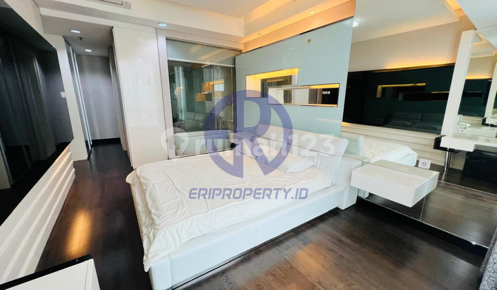 Ritz Kemang Village 3Br 165 Sqm | Private Elevator | Balcony | USD 2,000 Ritz Kemang Village 3Br 165 Sqm | Private Elevator | Balcony | USD 2,000