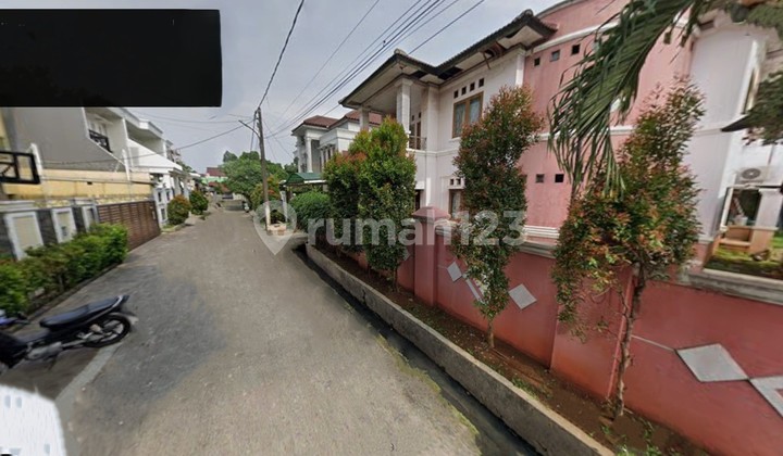 Dijual Rumah Besar 5 Kamar Tidur di Komplek Dki Joglo, Jakarta Barat