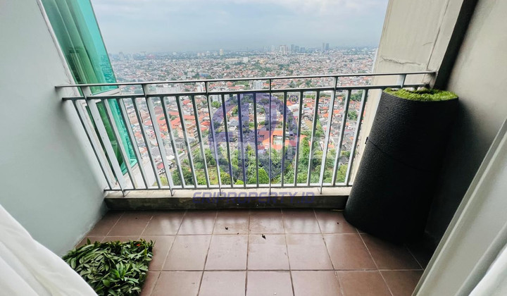 3 BR Empire Kemang Village - 132 Sqm, Balcony, High Floor 3 Miliar 2