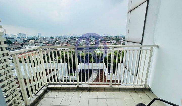 For Rent 2 BR + Balcony Essence Darmawangsa Apartment  2