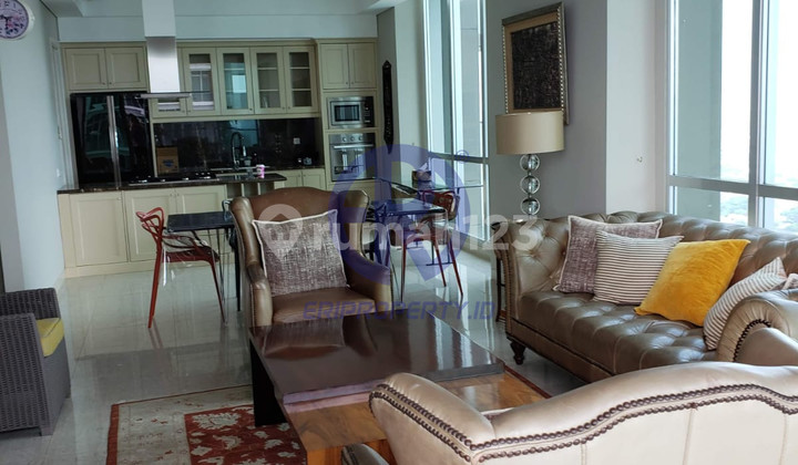 3 BR Tiffany Kemang Village - 165 Sqm, Private Lift, Unfurnished 4,1 M 3 BR Tiffany Kemang Village - 165 Sqm, Private Lift, Unfurnished 4,1 M