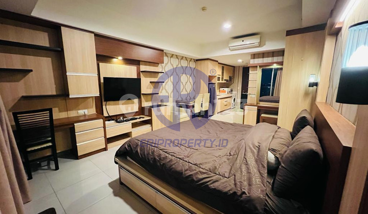 Studio + Balcony Kemang Village Tower Intercon ERI PROPERTY