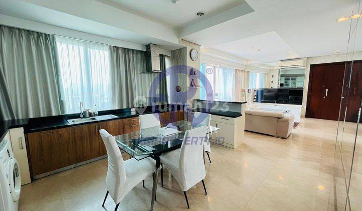 2 Bedroom + Balcony Apartemen Kemang Mansion 1