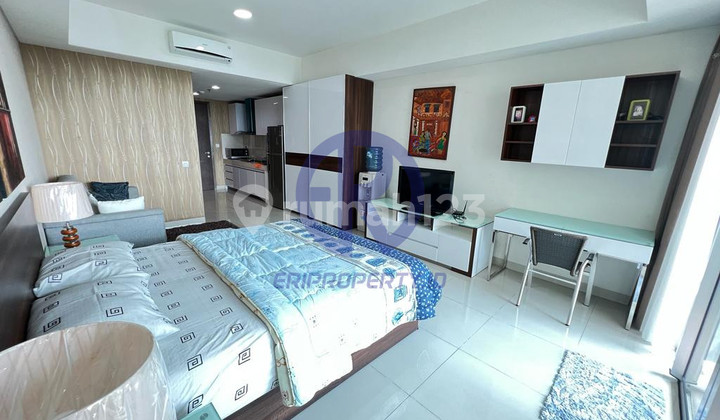 Intercon Studio + Balcony 43 m² Kemang Village ERI PROPERTY