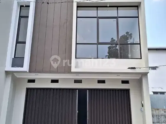 Ruko Kiara Condong Mainroad Bandung Kota, New, Minimalis, Strategis