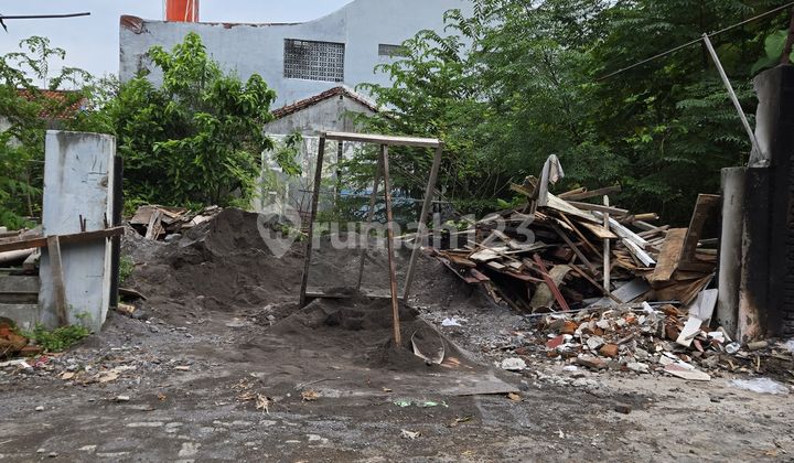 Tanah di Lokasi Premium Utara Happy Poppy Lt 141 Cocok Kos Exclusive atau Rumah Tinggal Hanya 8.5 Jt/M Nego Langsung Pemilik..!!