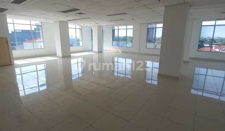 Disewa For Rent. Office Space Jl. Wijaya 1 Kebayoran Baru. 5