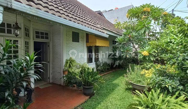 Dijual Rumah Tua Hitung Tanah di Cipete. Cocok Untuk Kos Kosan. 1