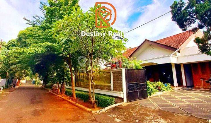 Rumah Lama Terawat Dijual di Kemang Dalam. Harus Lihat  1