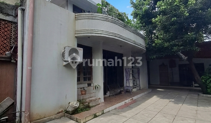 Dijual Rumah Tinggal + Kos-Kosan - Setiabudi, Kuningan, Jakarta Selatan