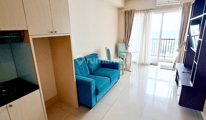 Apartemen Aspen 2 Bedrooms. Harga Turun. Penawaran Serius Dipertimbangkan 2