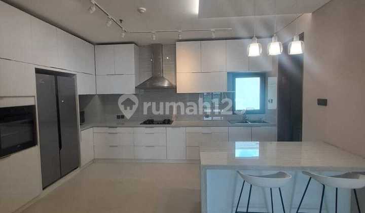 For Rent. Fully Furnished Luxury Apartment with Stunning Golf View at Senayan City Residences 2