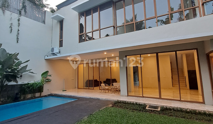For Rent. House located in a quiet area of Kemang.