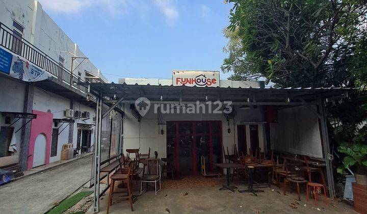 Ruang Usaha Disewakan Di Antasari. Jarang Ada. Siap Pakai 1