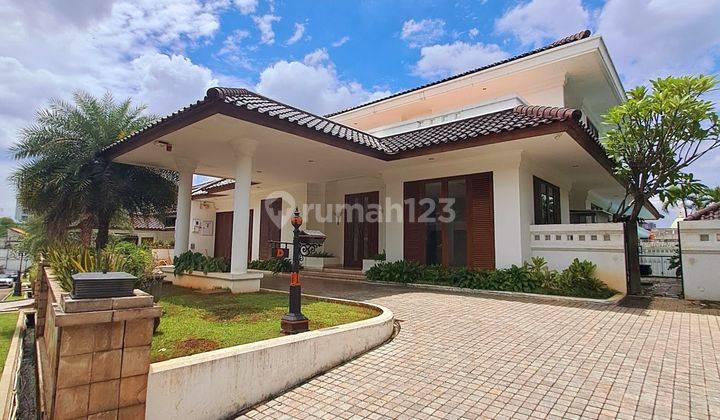 For Rent: Spacious Luxury Home in Pejaten Barat 1