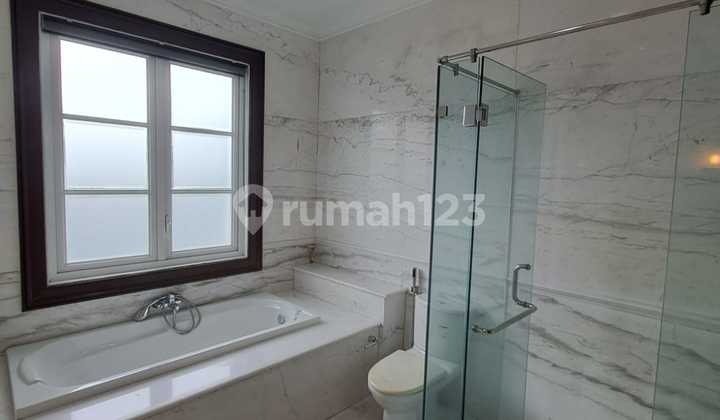 For Rent: Bright American House In A Compound In Bangka Kemang. 2