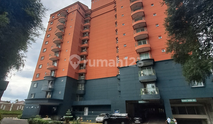 Dijual. Unit Mewah Fully Furnished di Greenview Pondok Indah. Ada Balkon dan Siap Huni. Harga Bagus Dibawah NJOP.